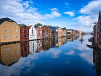 dag-14 20240817 02 Z50 1029  Uitzicht over de rivier Nidelva vanaf de Bakke Bru brug