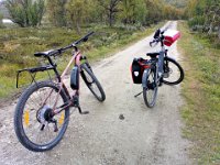 dag-17 20240820 12 IMG 142611576  Onze e-bikes (links gehuurde E-MTB)