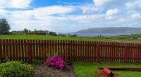 x  DSC06093  Uitzicht vanuit onze B&B in Drumbuie