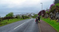 x  DSC06125  Heuvel op in Mallaig